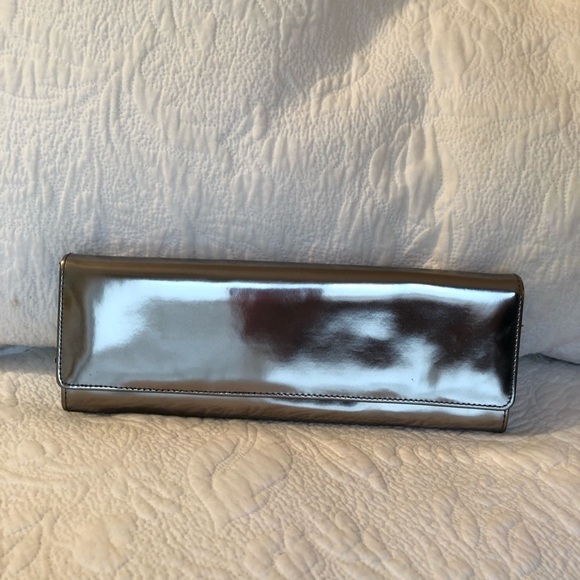 Silver Metallic Clutch Handbag - Picture 1 of 7
